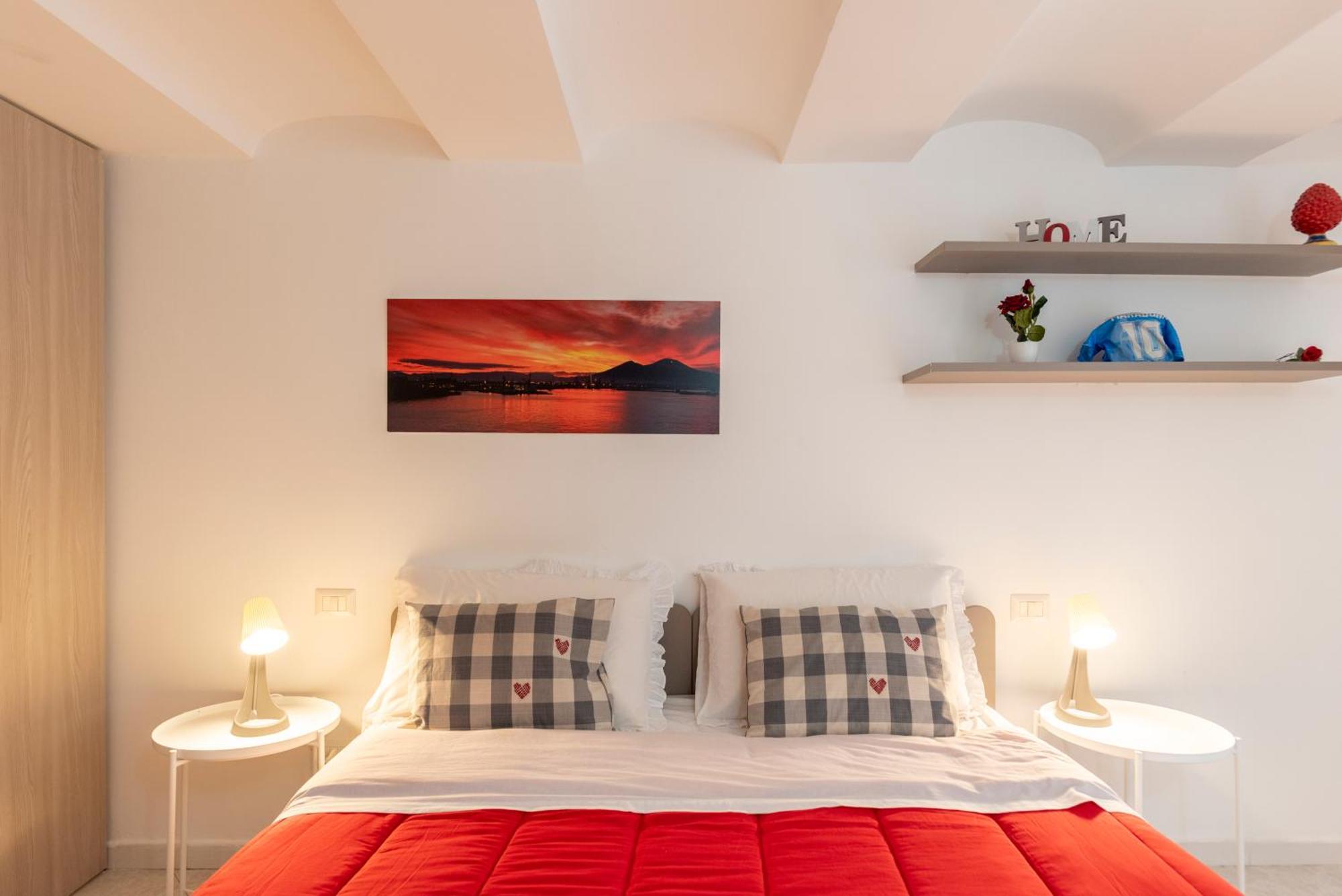 Napoli Centro, Dm Suites Buitenkant foto